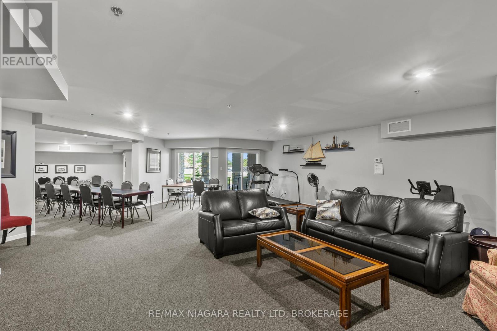 Photo 33 of 1304 330 Prince Charles Drive, Welland ON