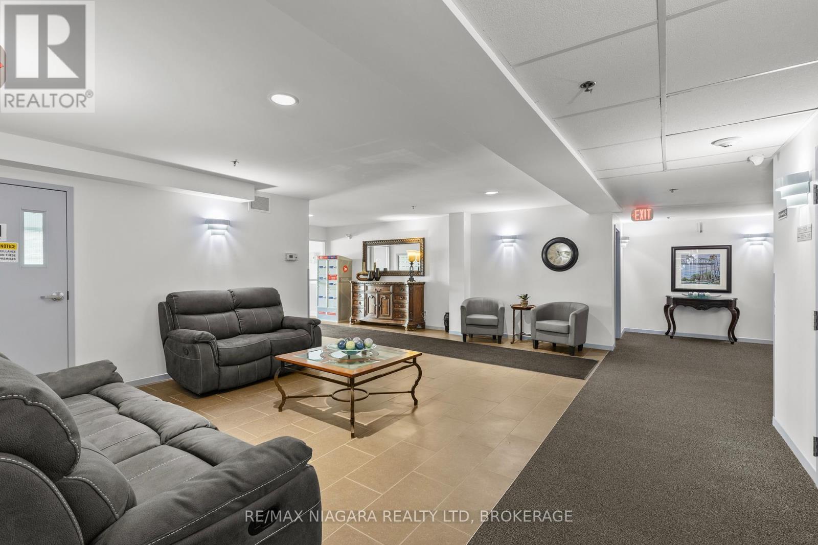 Photo 17 of 1304 330 Prince Charles Drive, Welland ON