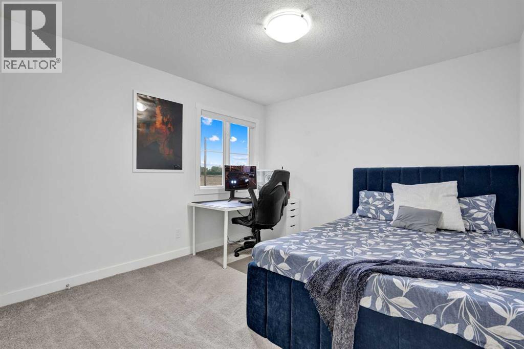 Photo 17 of 508 Creekrun Lane Sw, Airdrie AB