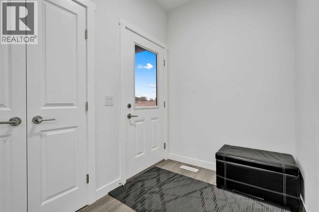 Photo 32 of 508 Creekrun Lane Sw, Airdrie AB