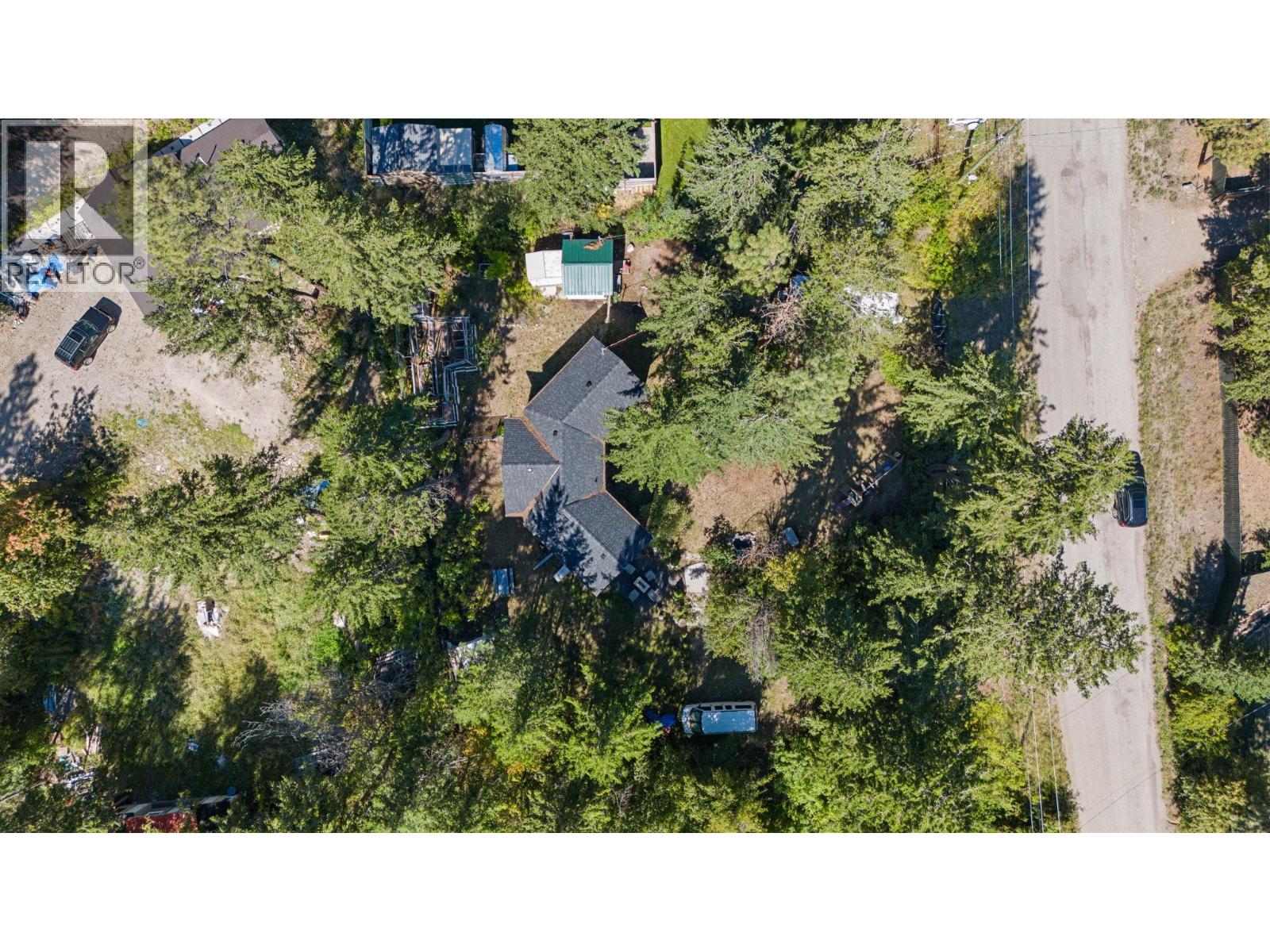  811 Firwood Road, Fintry