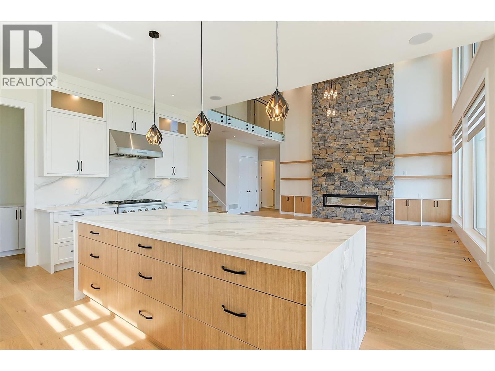 1511 Vineyard Drive, West Kelowna