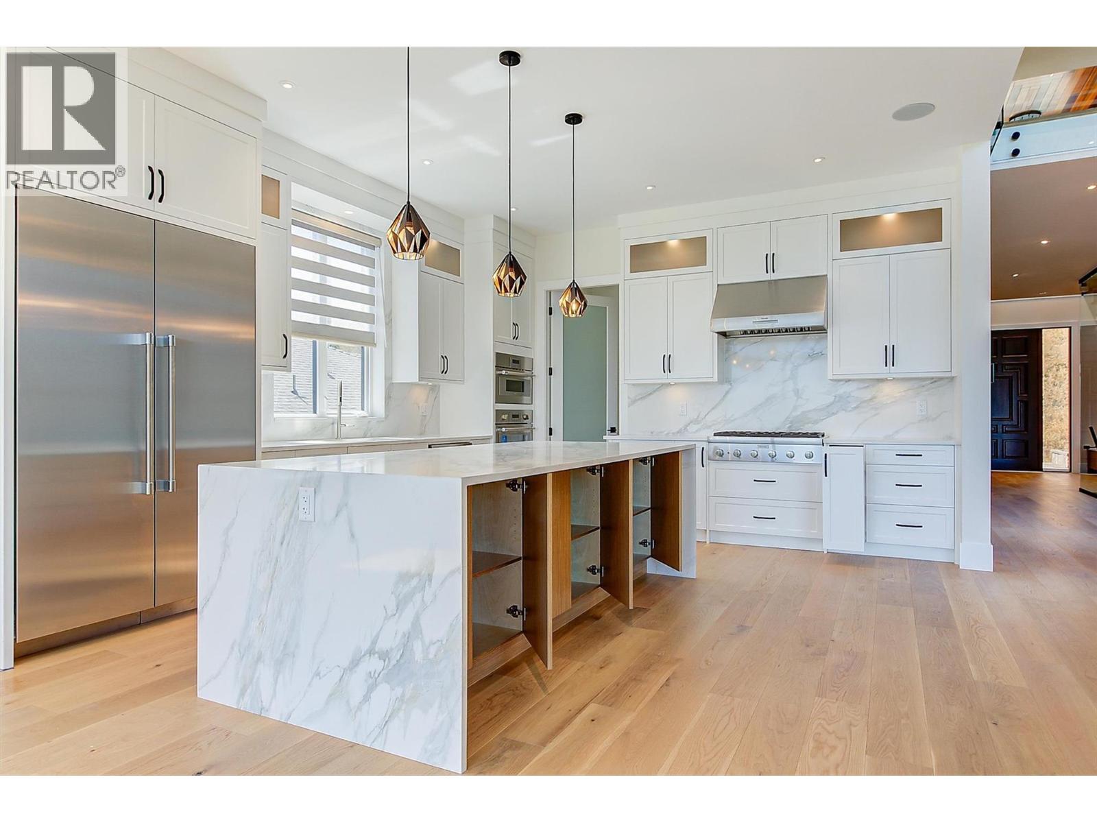 1511 Vineyard Drive, West Kelowna