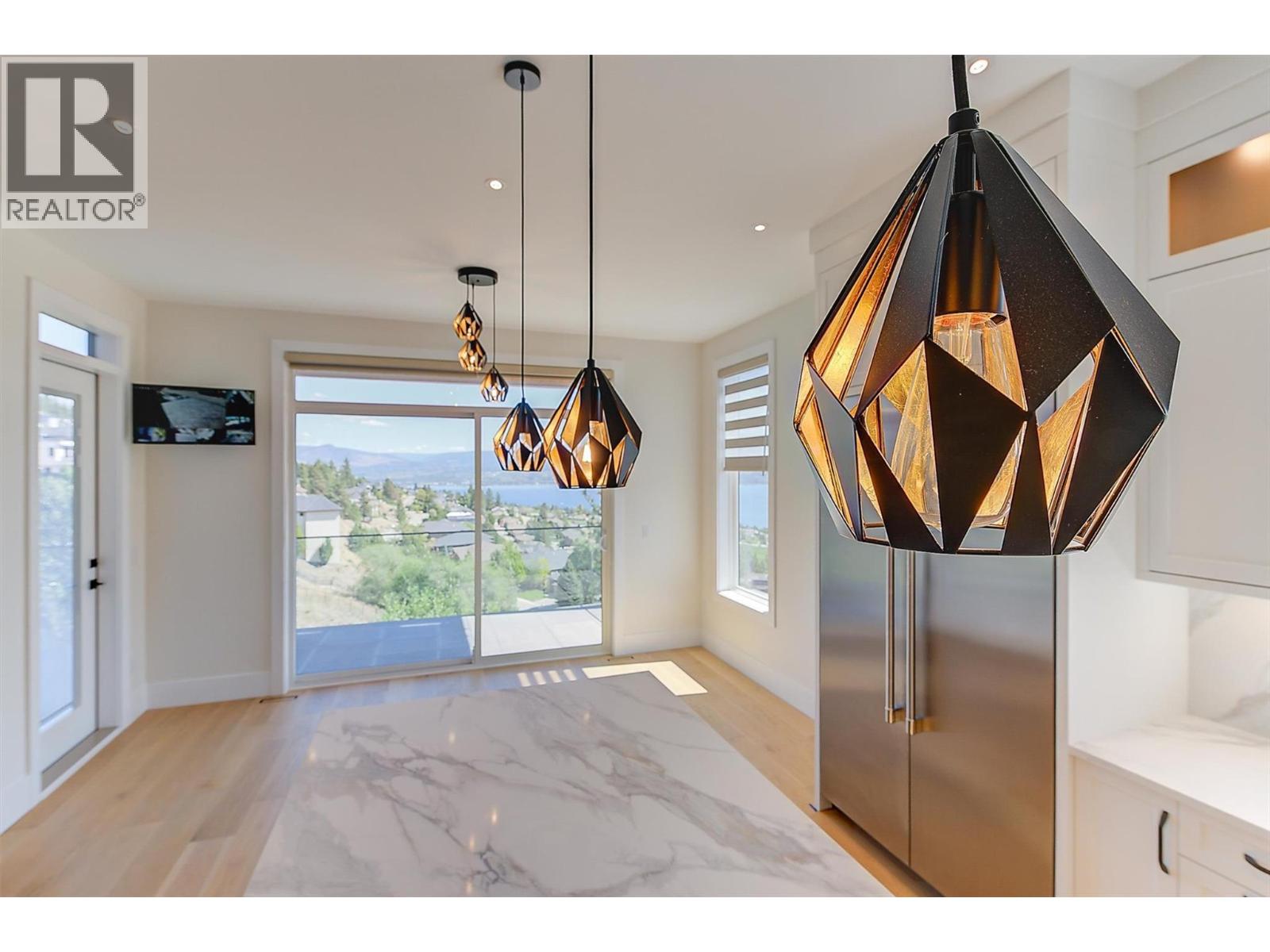 1511 Vineyard Drive, West Kelowna