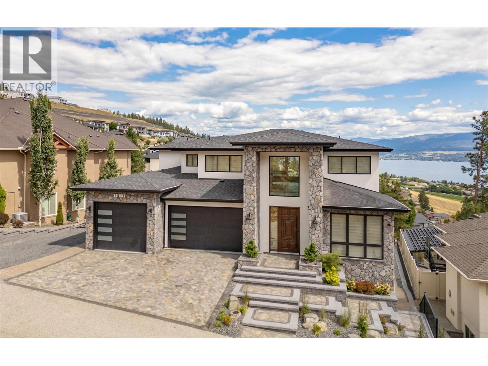 1511 Vineyard Drive, West Kelowna