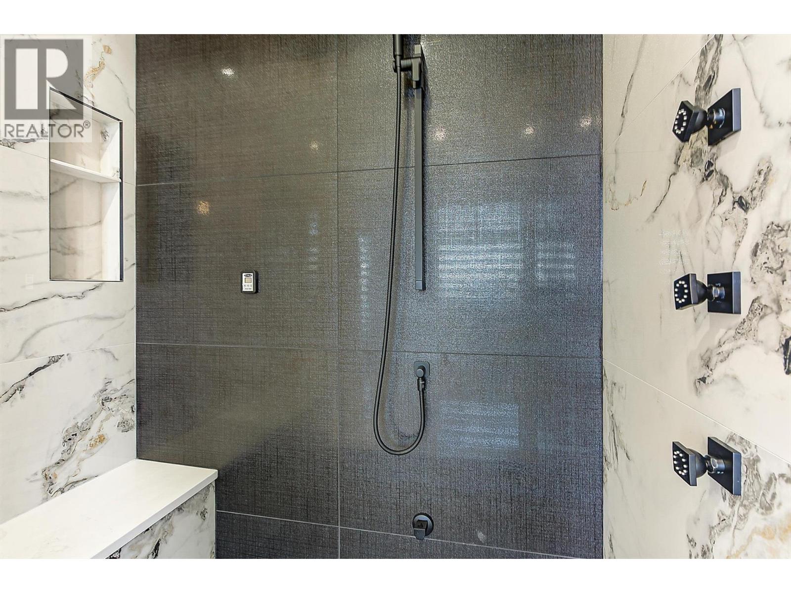 1511 Vineyard Drive, West Kelowna