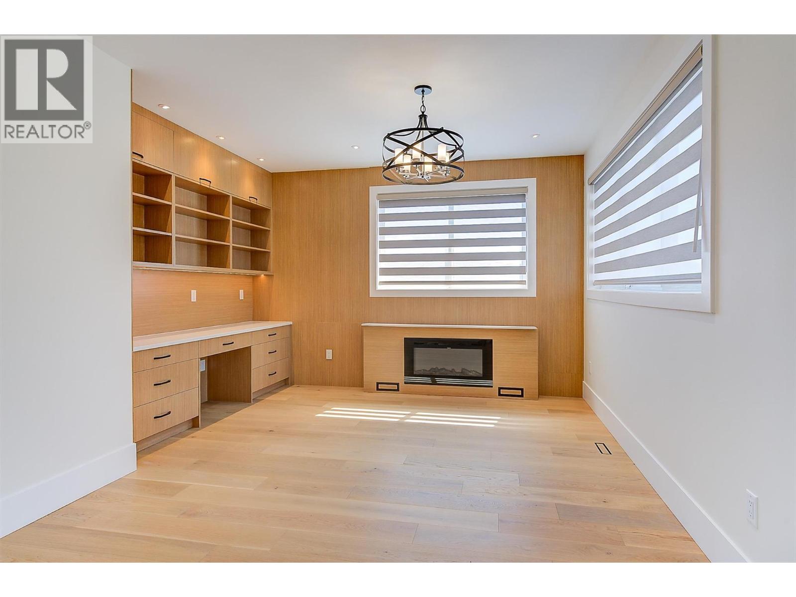 1511 Vineyard Drive, West Kelowna