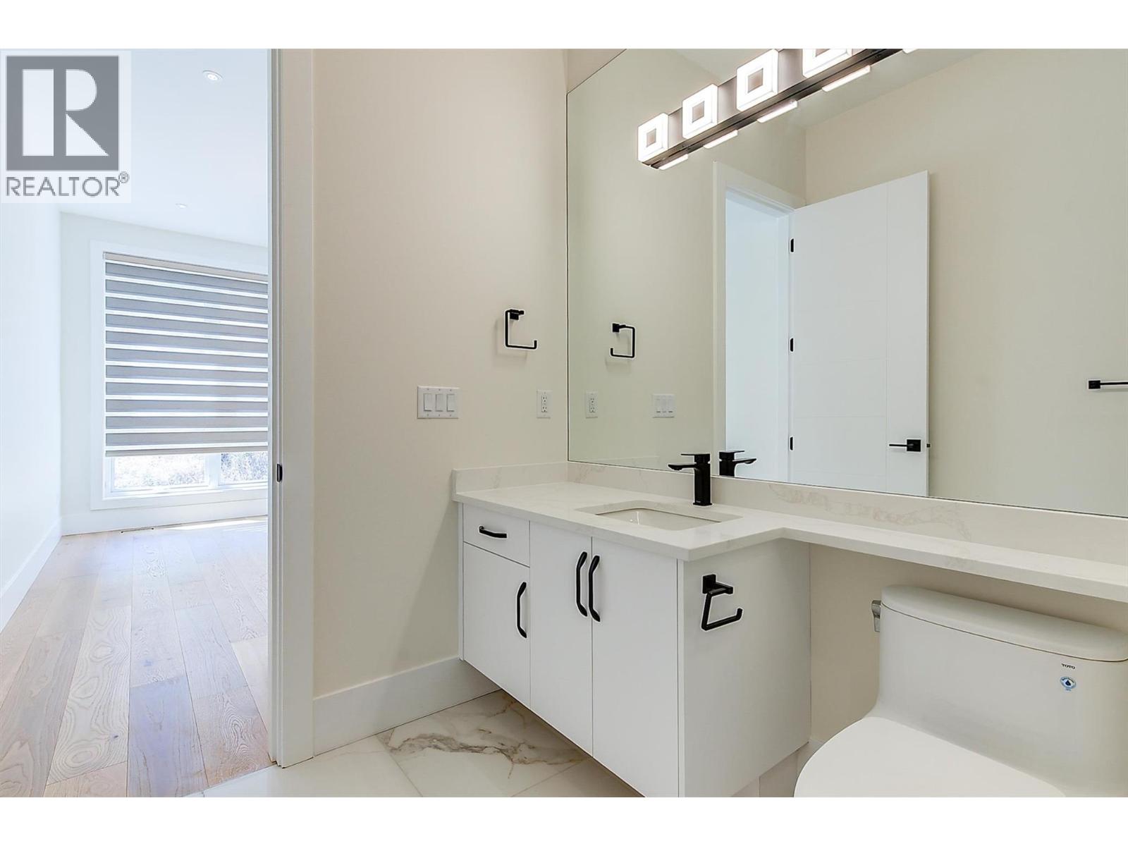 1511 Vineyard Drive, West Kelowna