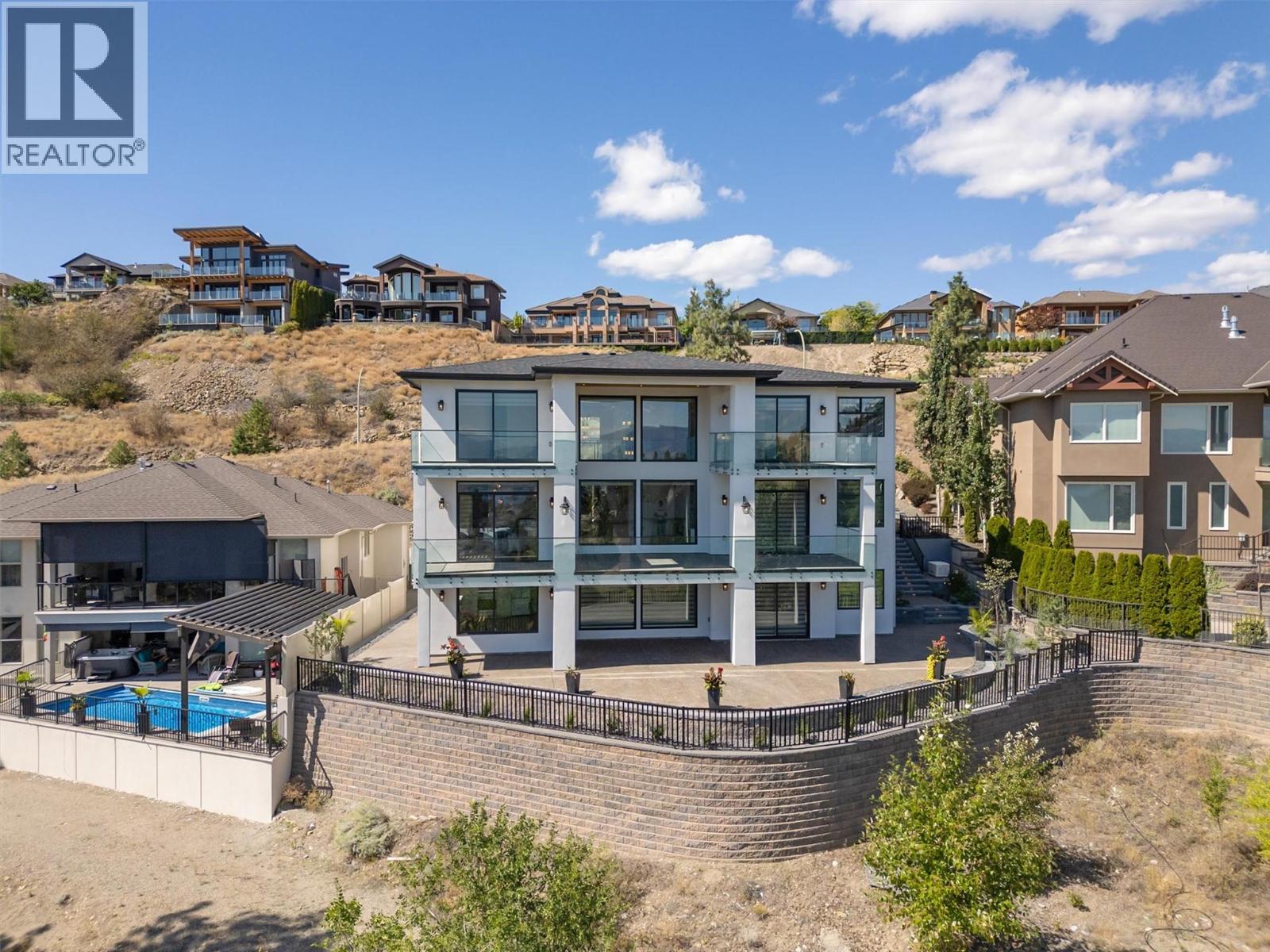 1511 Vineyard Drive, West Kelowna
