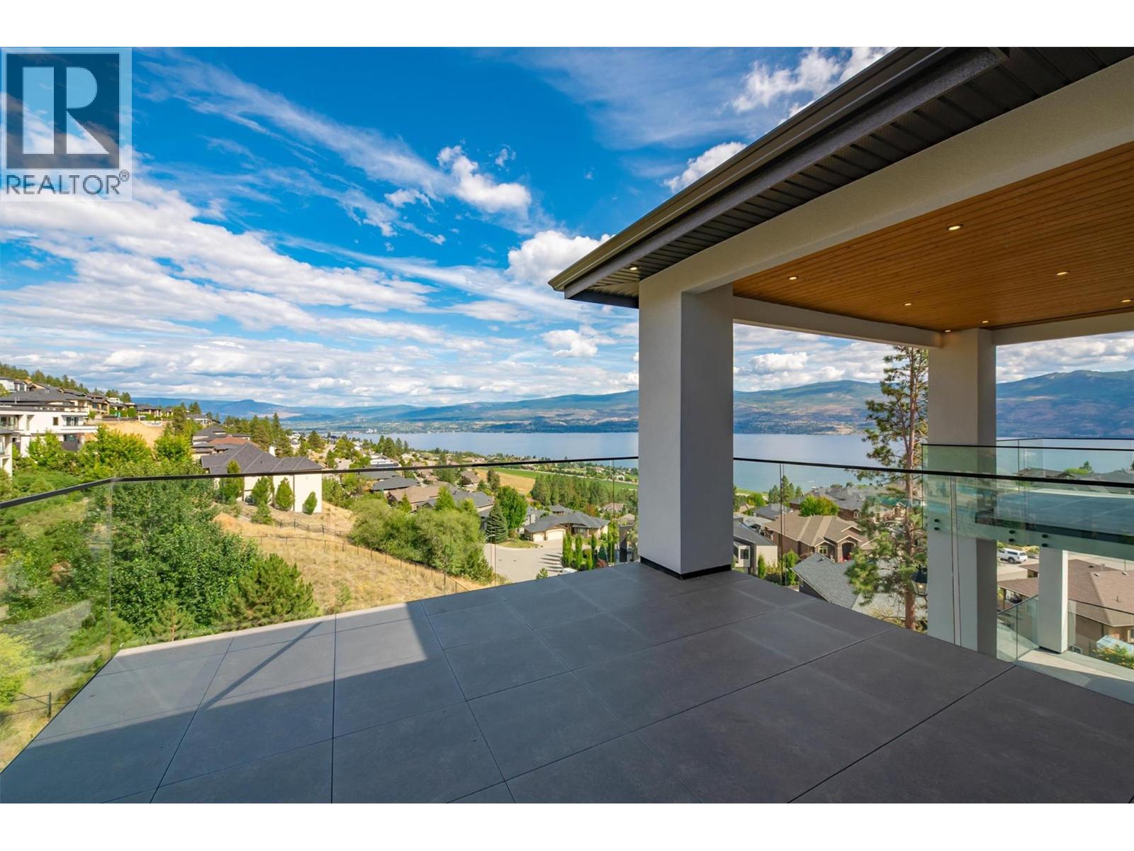1511 Vineyard Drive, West Kelowna