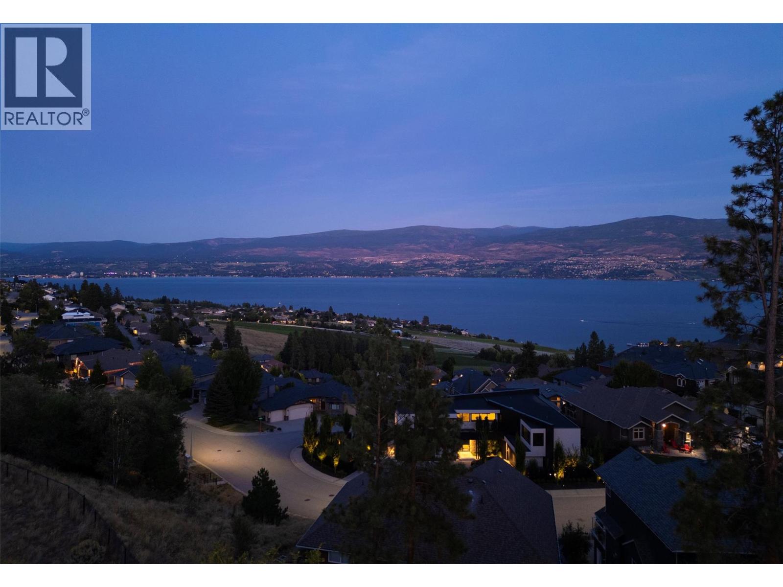 1511 Vineyard Drive, West Kelowna