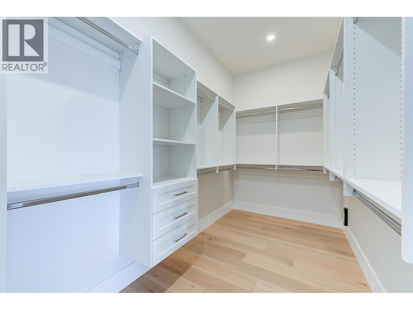 1511 Vineyard Drive, West Kelowna