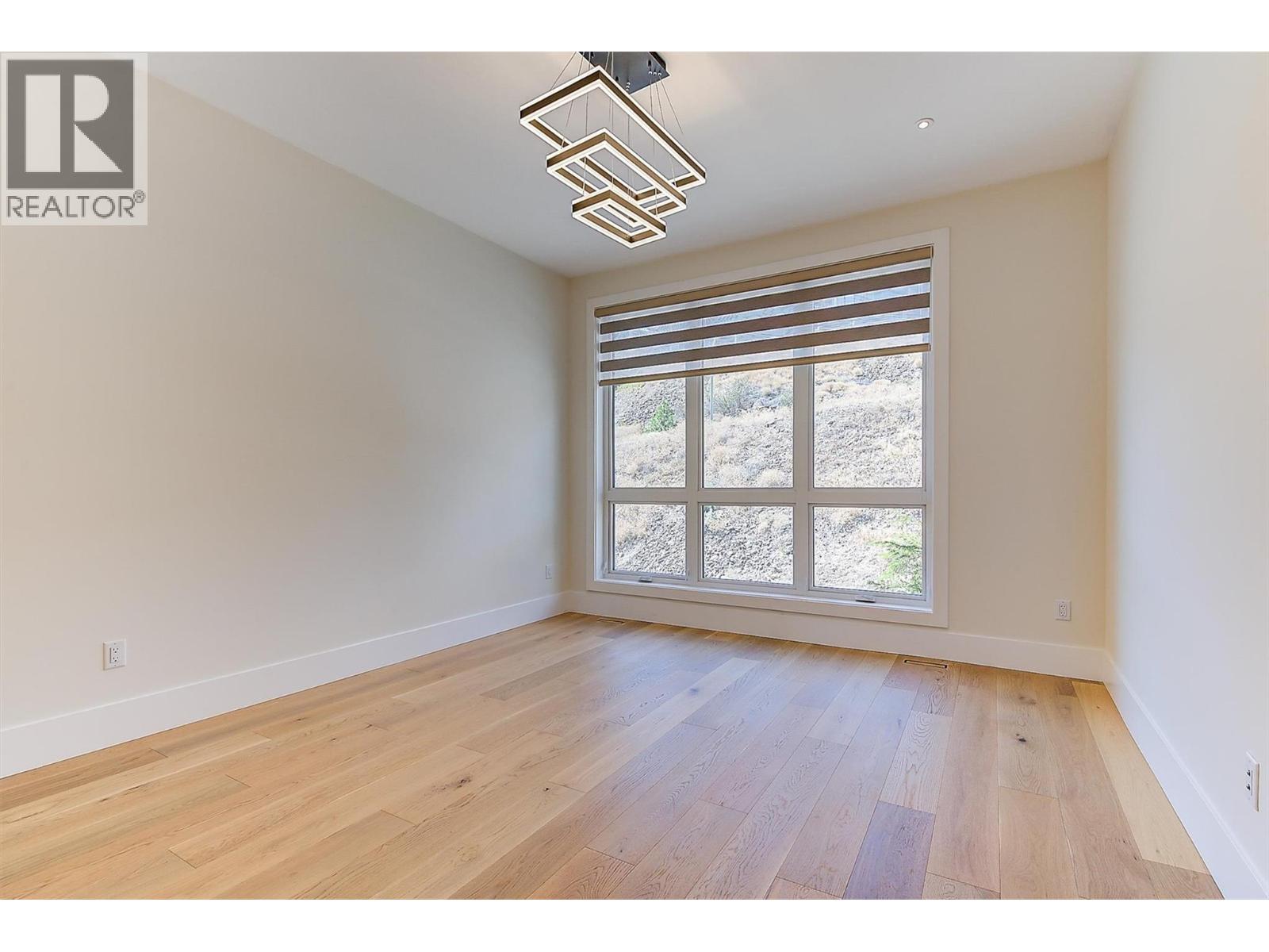 1511 Vineyard Drive, West Kelowna