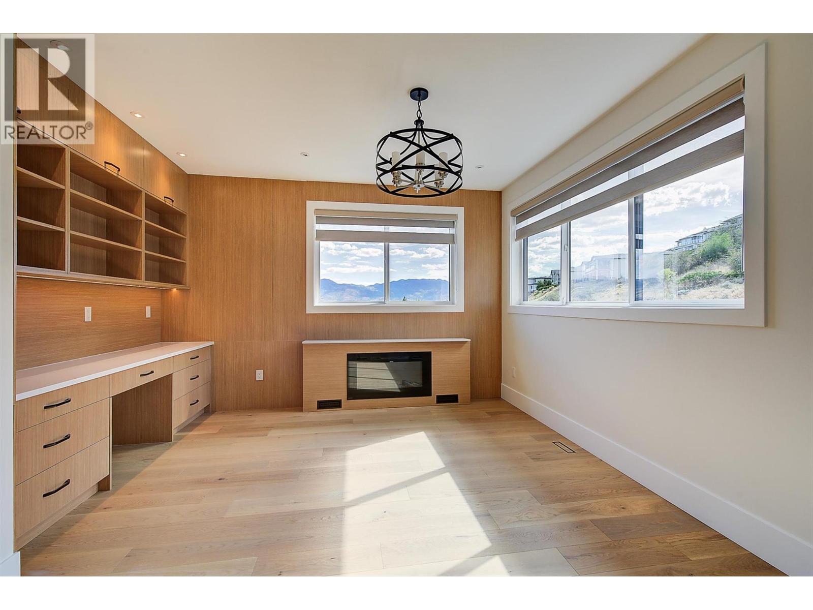 1511 Vineyard Drive, West Kelowna