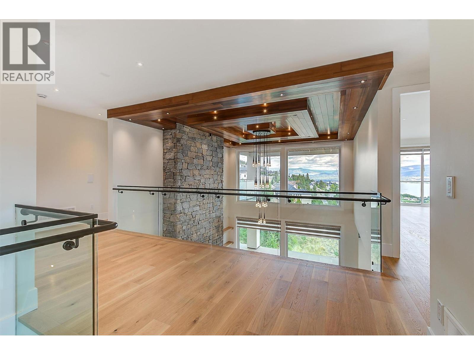 1511 Vineyard Drive, West Kelowna