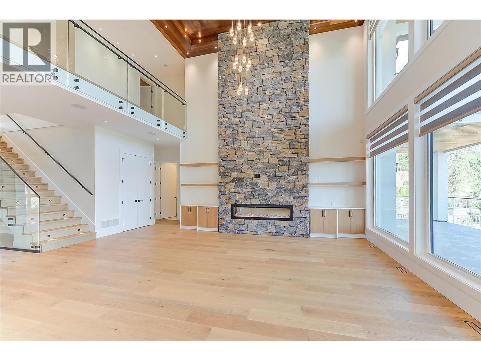 1511 Vineyard Drive, West Kelowna