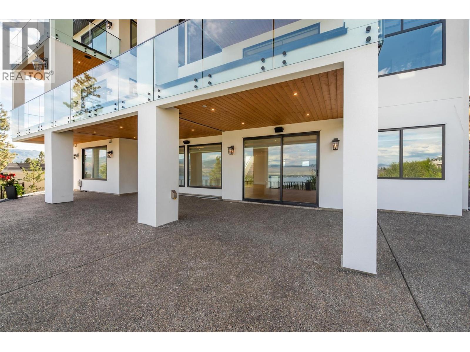 1511 Vineyard Drive, West Kelowna