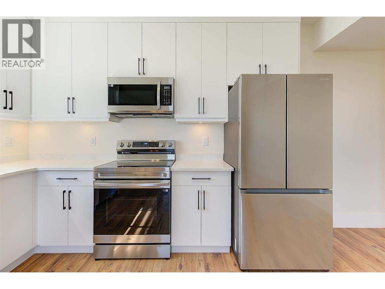 1511 Vineyard Drive, West Kelowna
