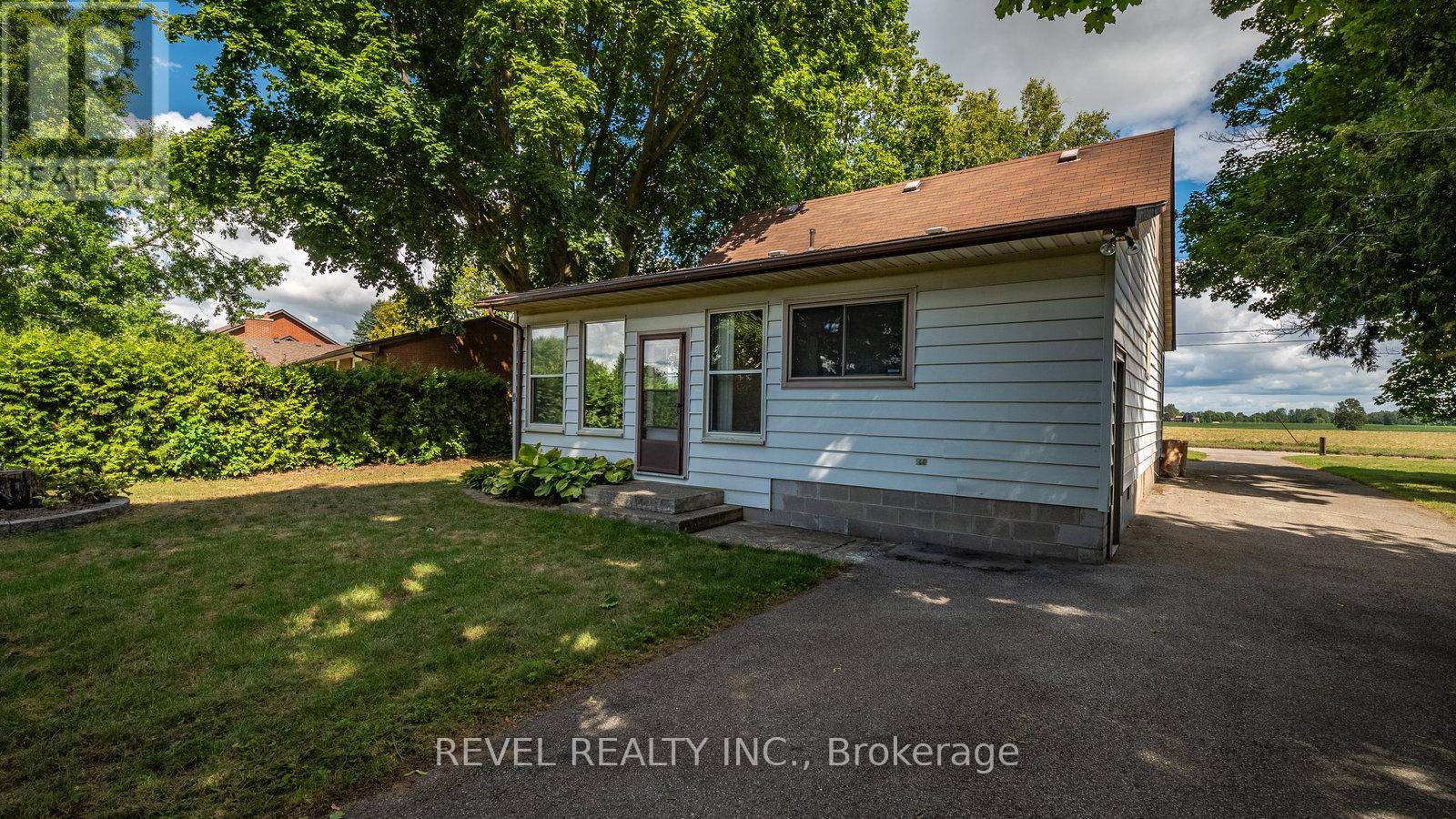Photo 35 of 460 Burtch Road, Brant ON