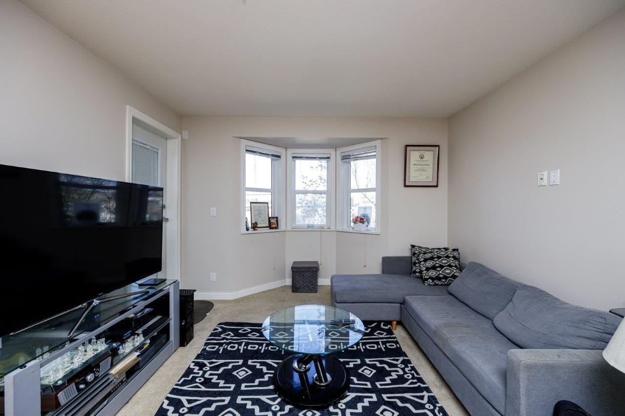Photo 7 of 202 19774 56 Avenue, Langley BC