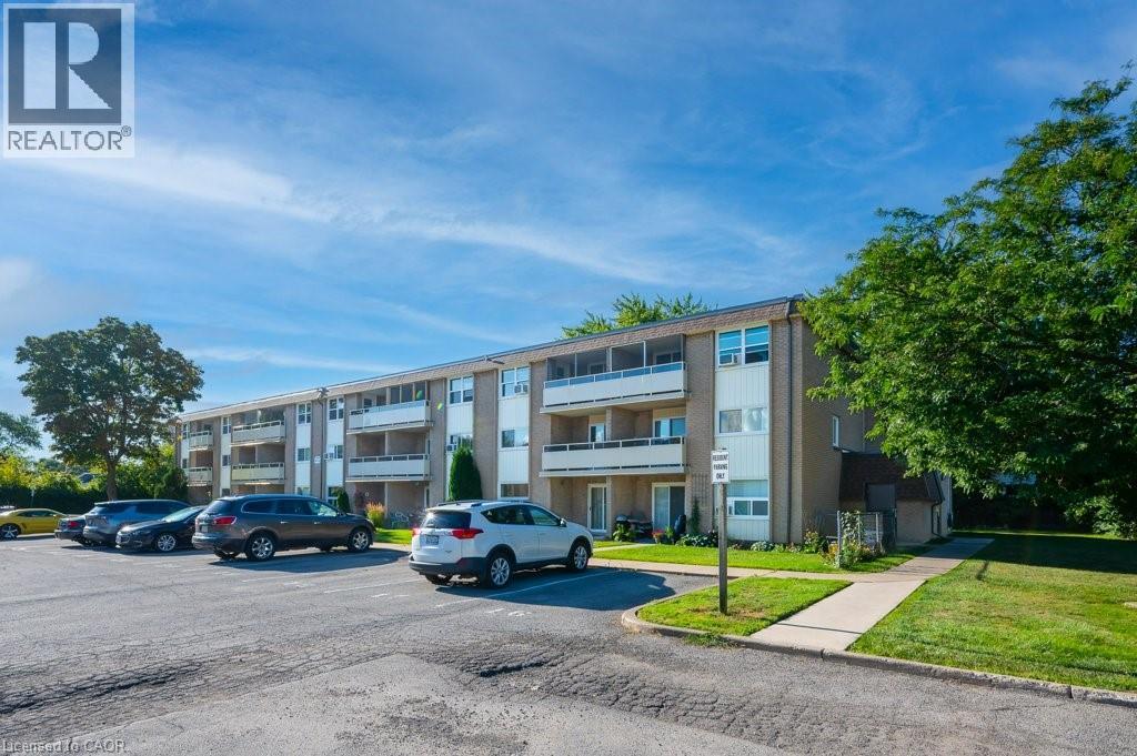 Photo 20 of 41 Rykert Street Unit 402, St Catharines ON
