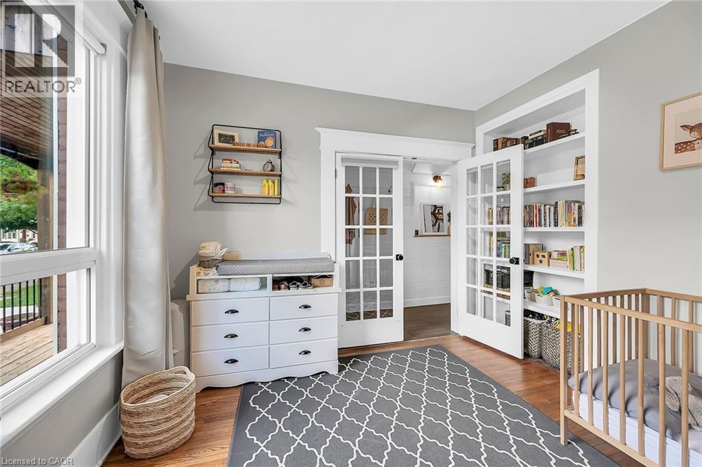 Photo 17 of 86 Park Avenue, Brantford ON