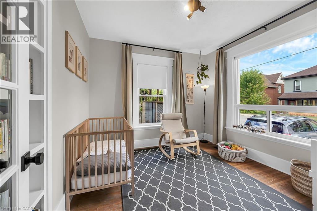 Photo 28 of 86 Park Avenue, Brantford ON