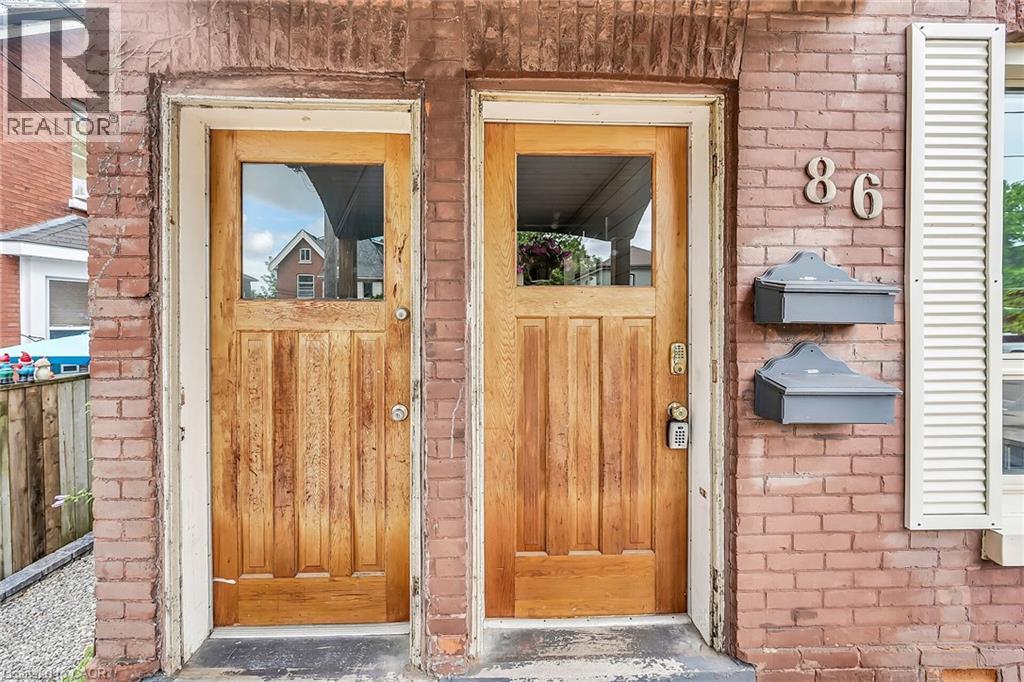 Photo 44 of 86 Park Avenue, Brantford ON