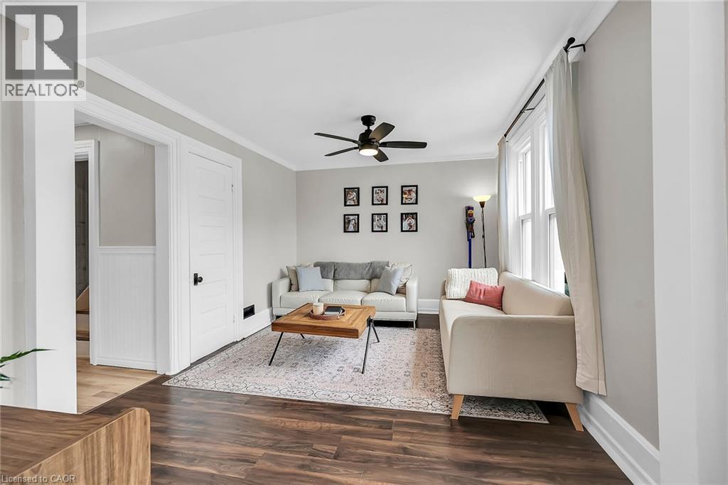 Photo 12 of 86 Park Avenue, Brantford ON