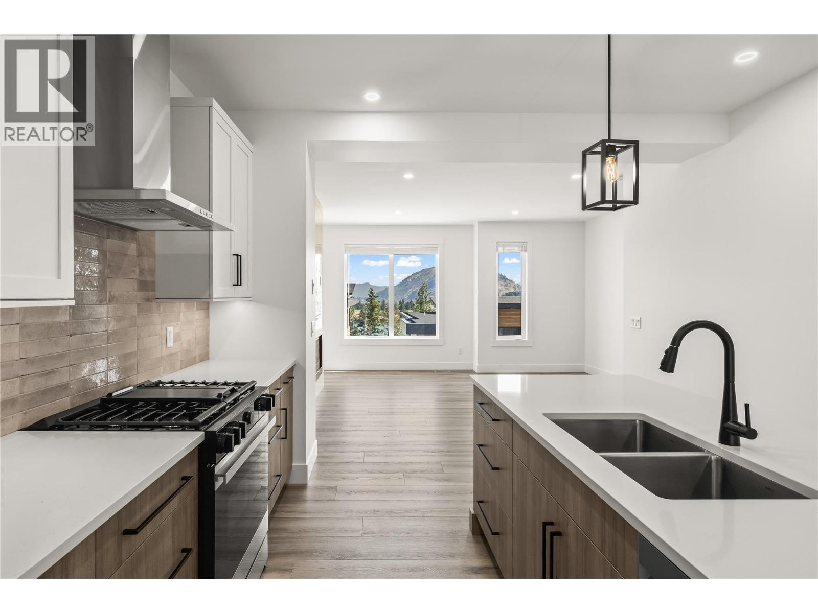 Photo 5 of 2835 Canyon Crest Drive Unit 17, West Kelowna BC