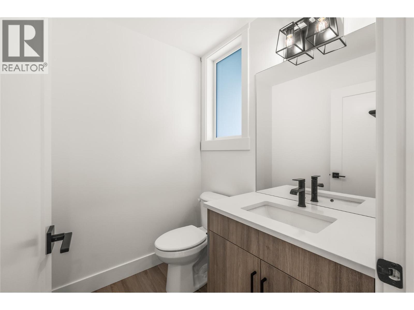 Photo 14 of 2835 Canyon Crest Drive Unit 17, West Kelowna BC