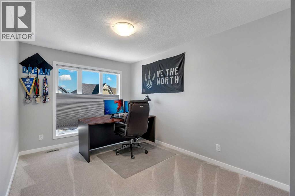 Photo 30 of 29 Masters Terrace Se, Calgary AB