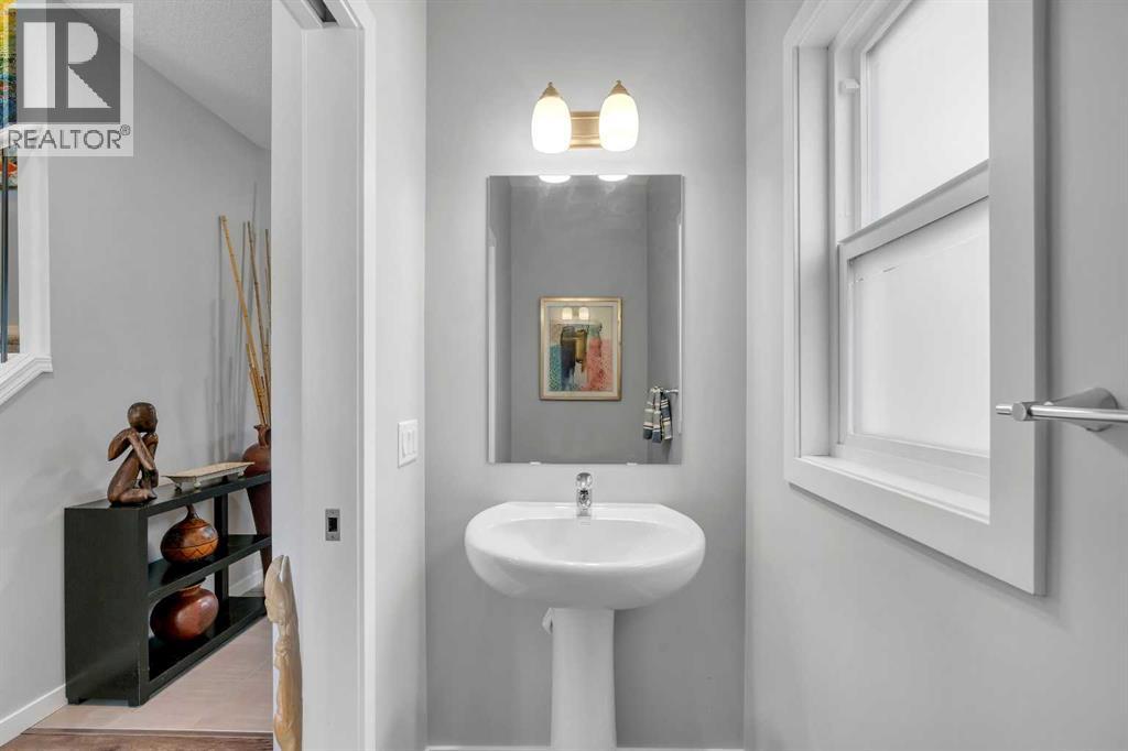 Photo 18 of 29 Masters Terrace Se, Calgary AB