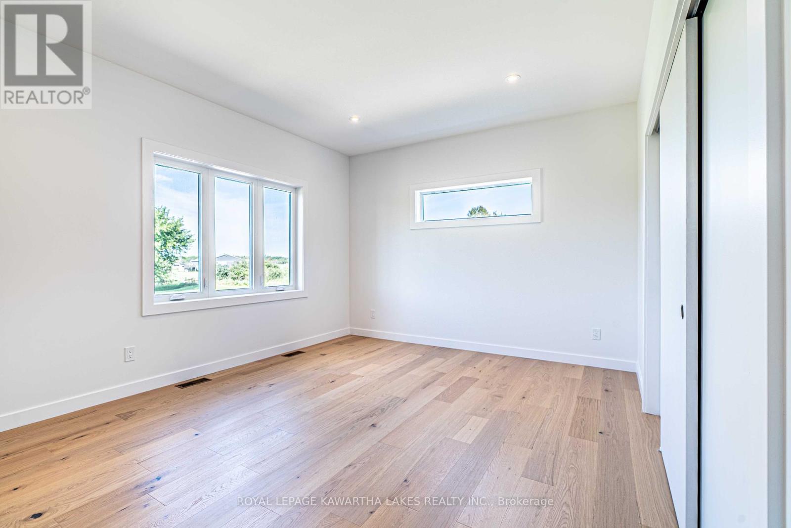Photo 37 of 33 Coshs Road, Kawartha Lakes ON