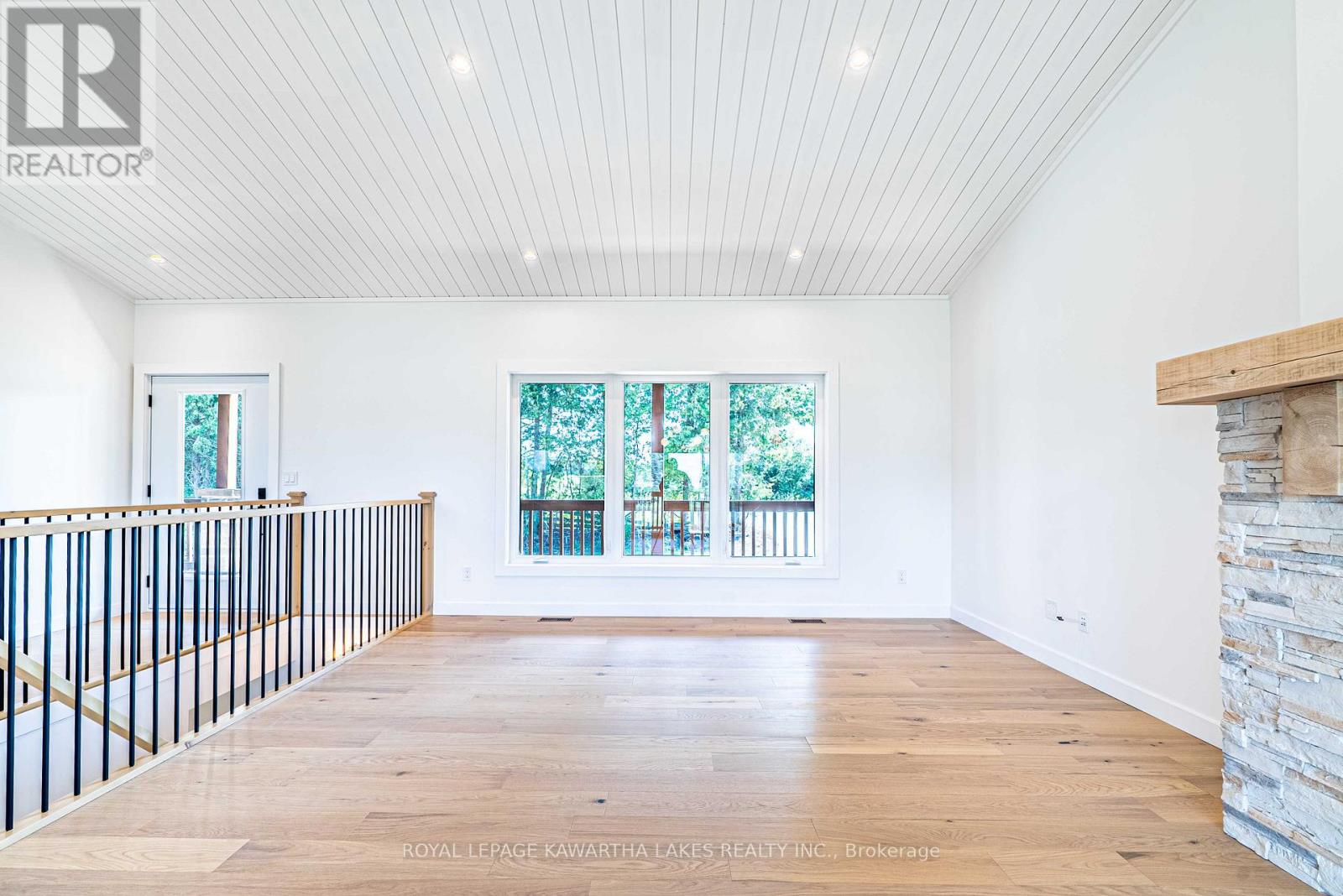 Photo 34 of 33 Coshs Road, Kawartha Lakes ON