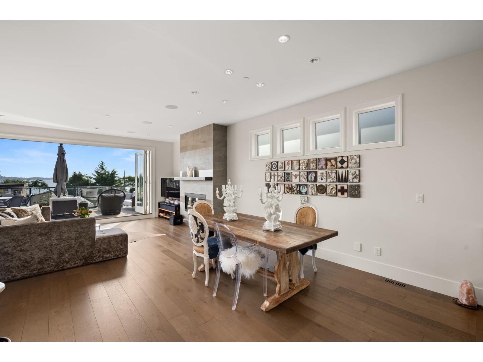 14712 MCDONALD AVENUE, White Rock