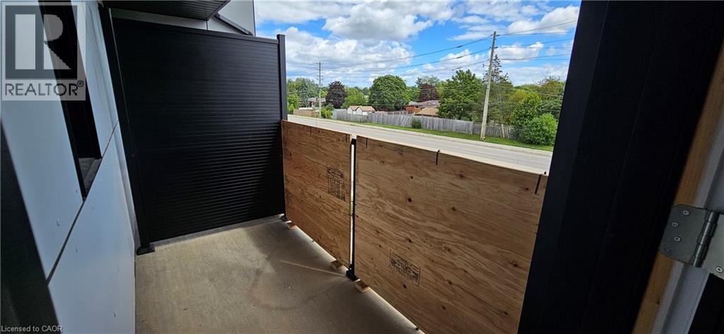 Photo 10 of 410 Northfield Drive W Unit D 9, Waterloo ON