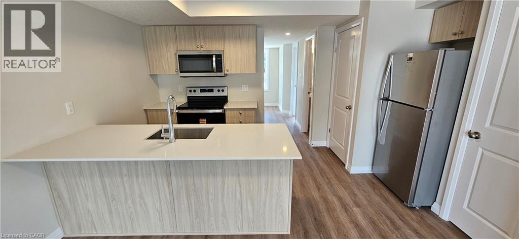 Photo 11 of 410 Northfield Drive W Unit D 9, Waterloo ON