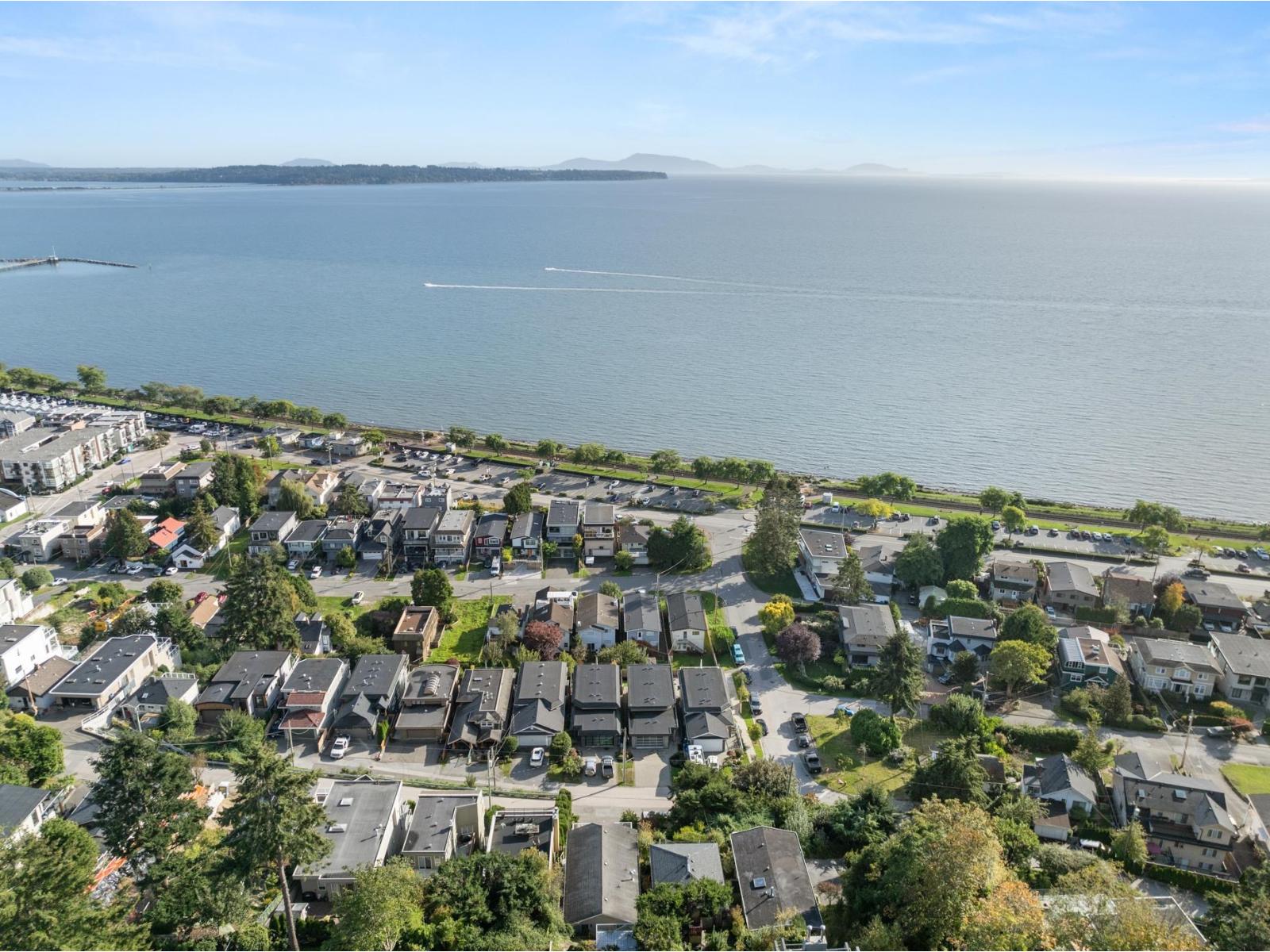 14712 MCDONALD AVENUE, White Rock