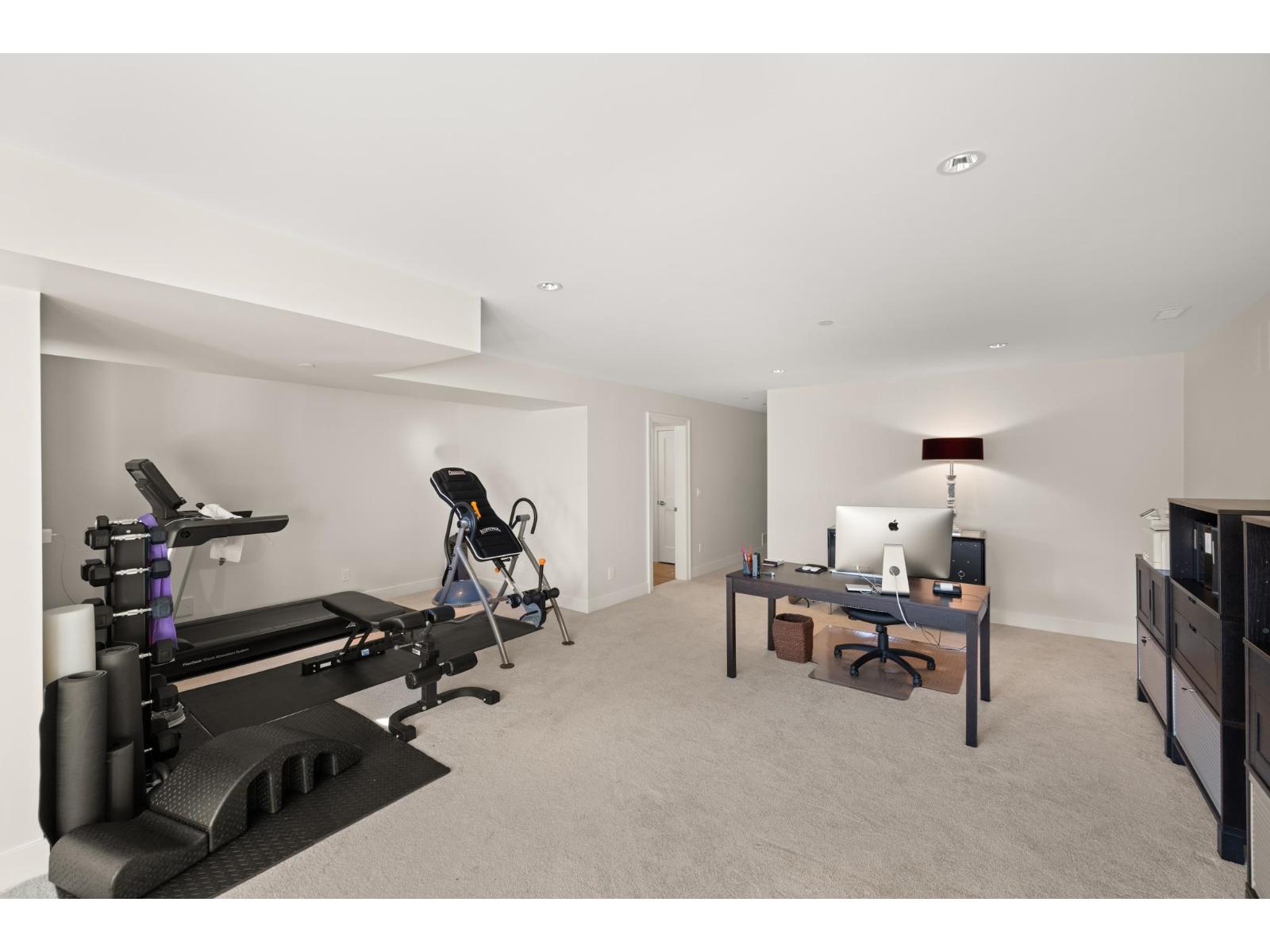 14712 MCDONALD AVENUE, White Rock