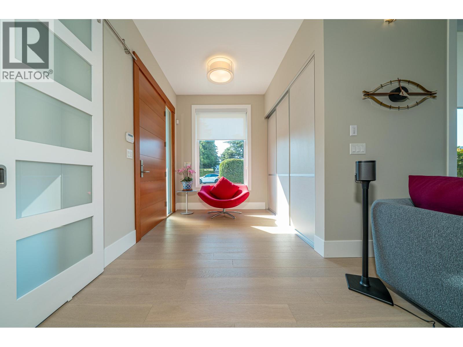Photo 2 of 10960 Rosecroft Crescent, Richmond BC
