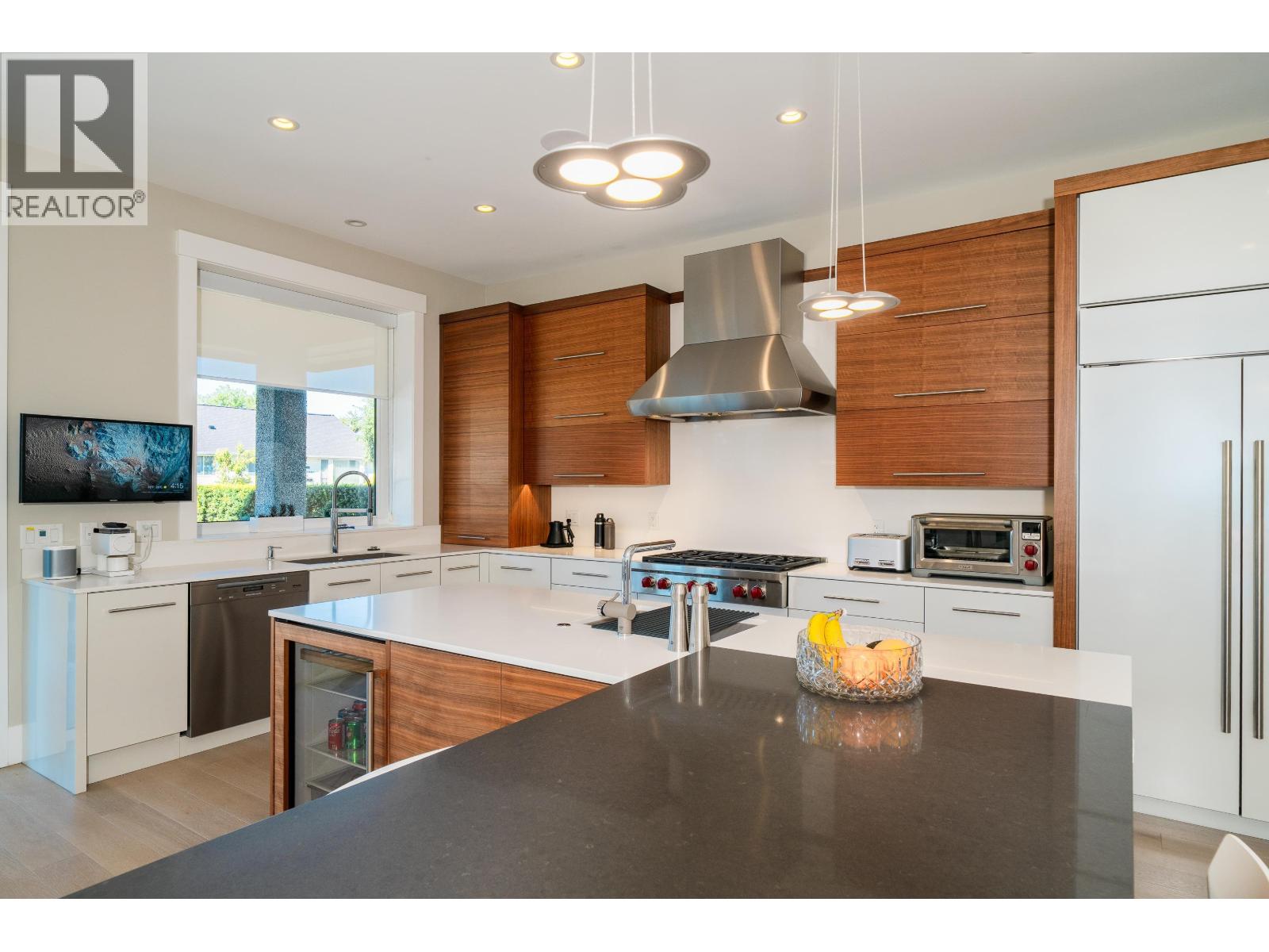 Photo 25 of 10960 Rosecroft Crescent, Richmond BC