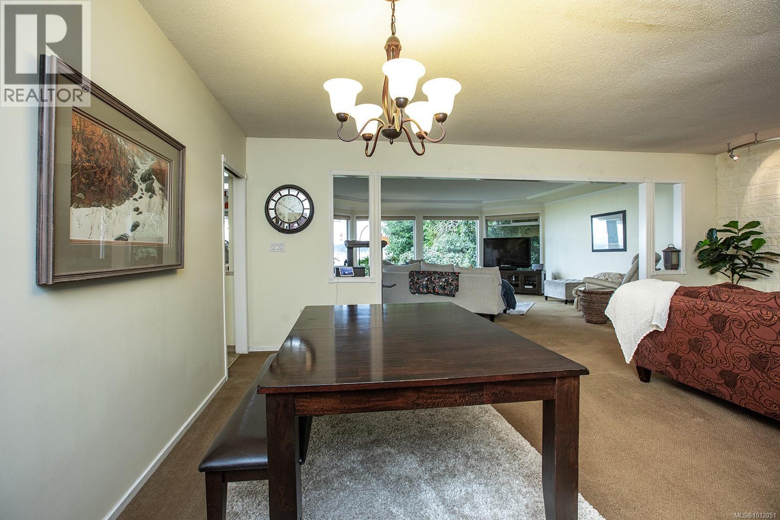 Photo 26 of 391 Bay Ave, Parksville BC