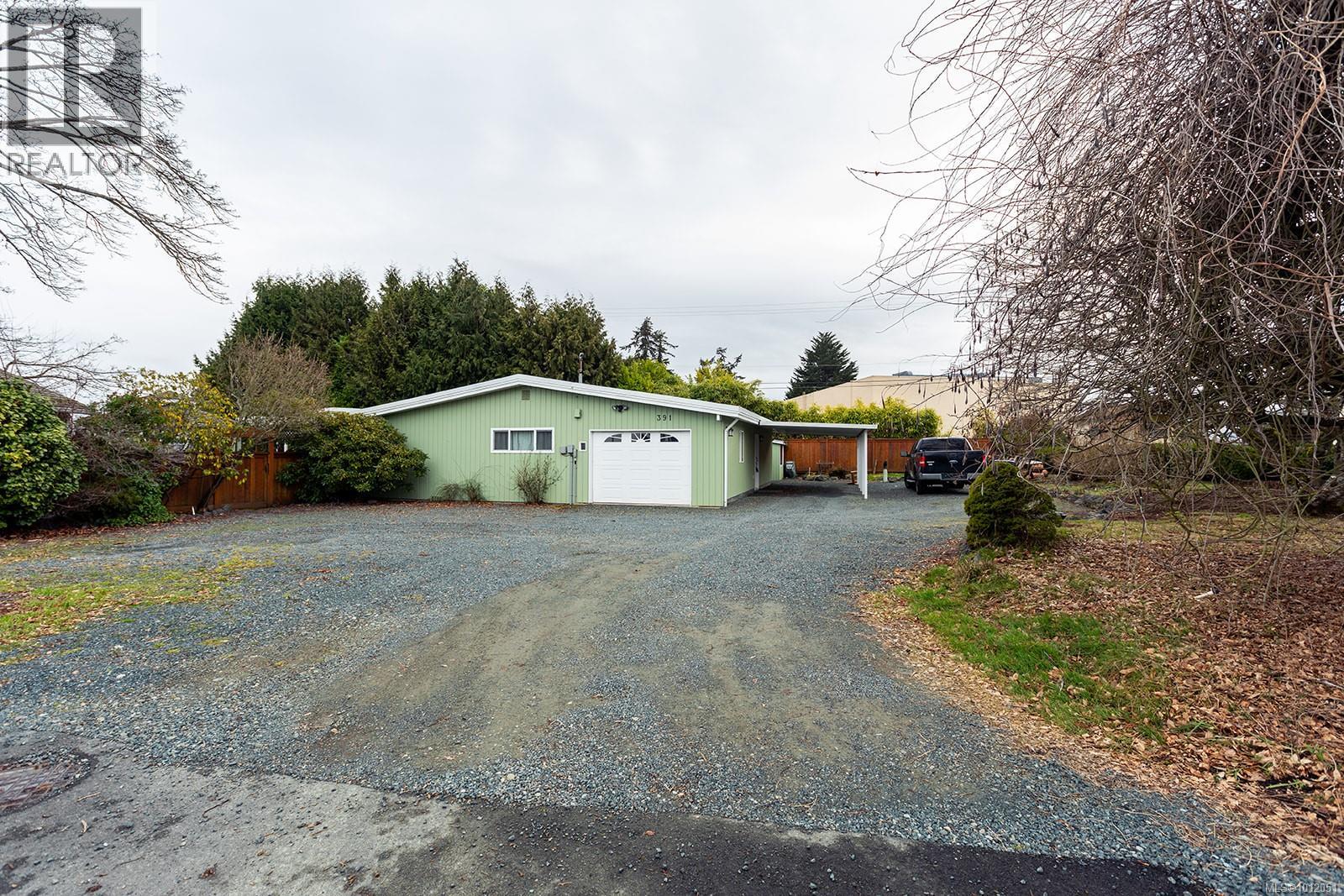 Photo 18 of 391 Bay Ave, Parksville BC