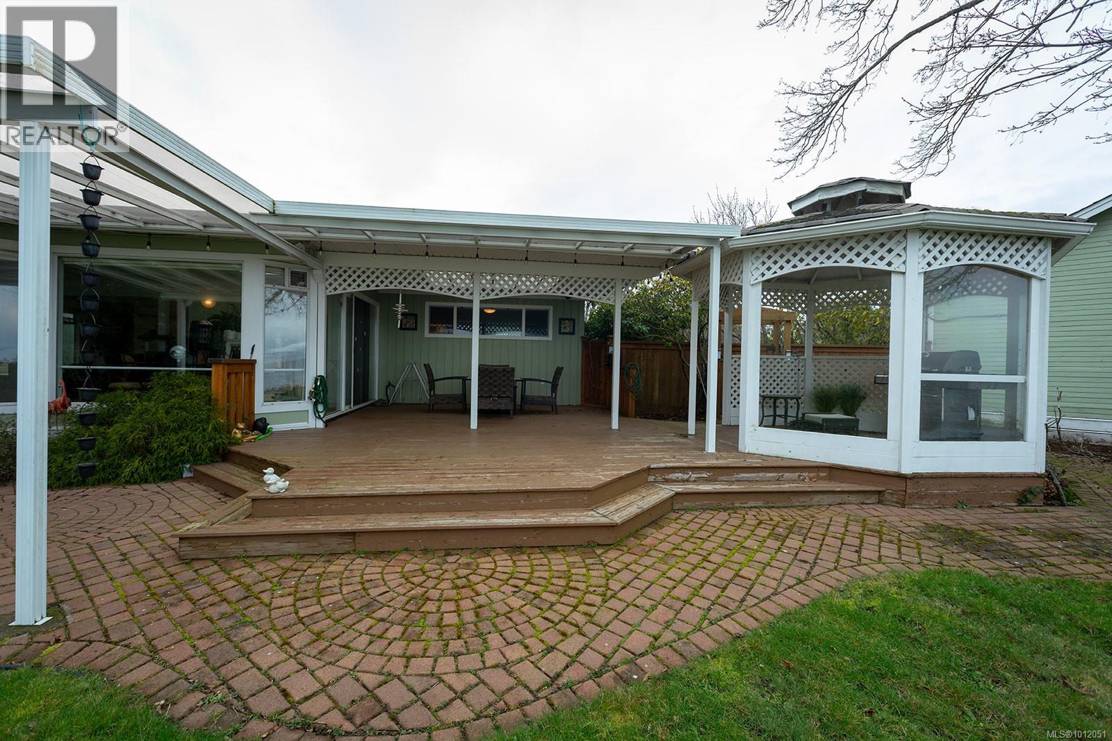 Photo 27 of 391 Bay Ave, Parksville BC