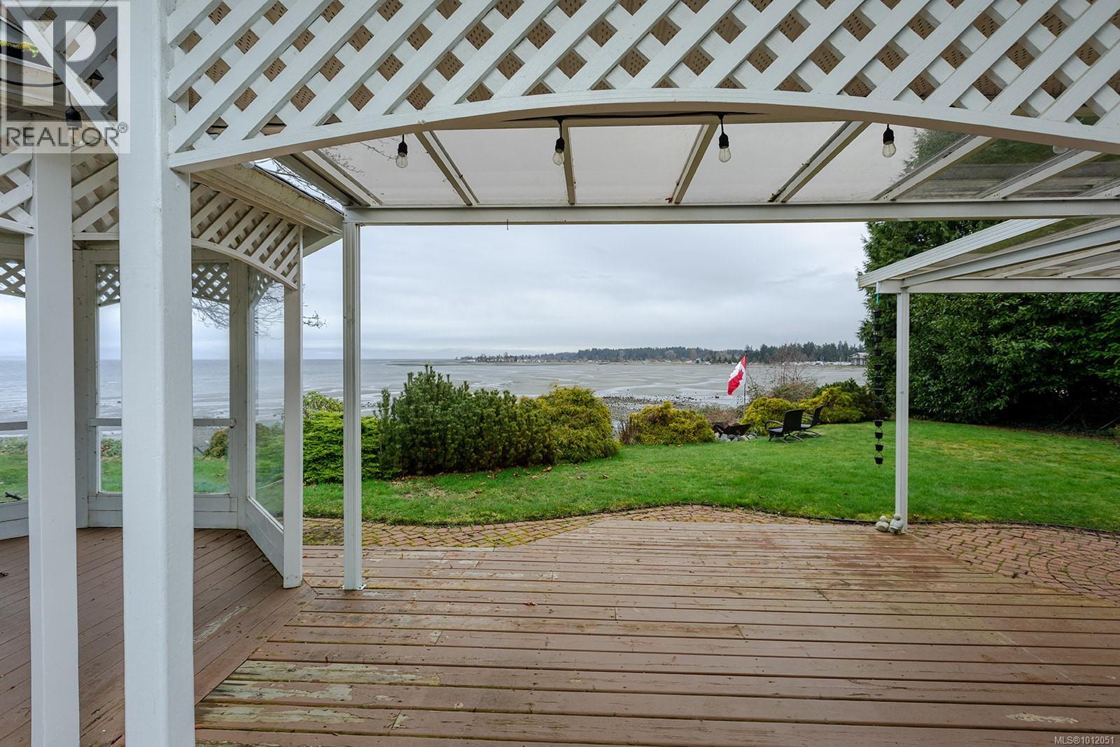 Photo 22 of 391 Bay Ave, Parksville BC