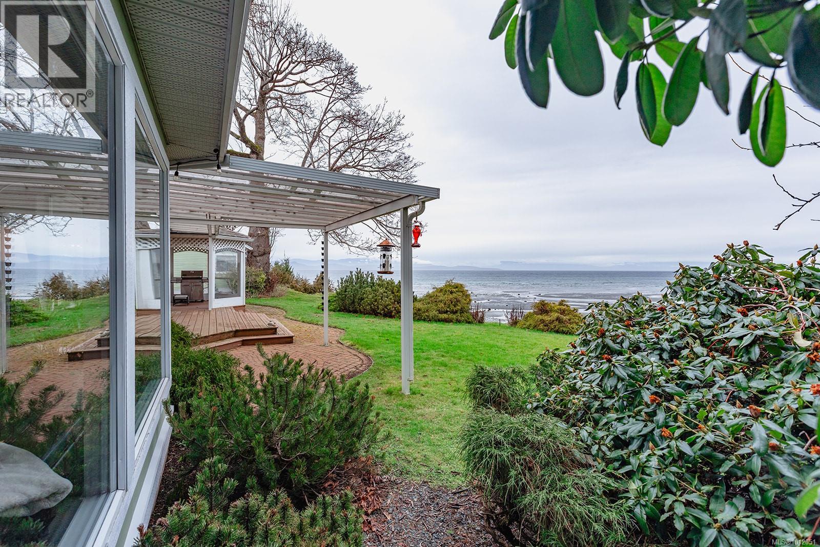 Photo 44 of 391 Bay Ave, Parksville BC