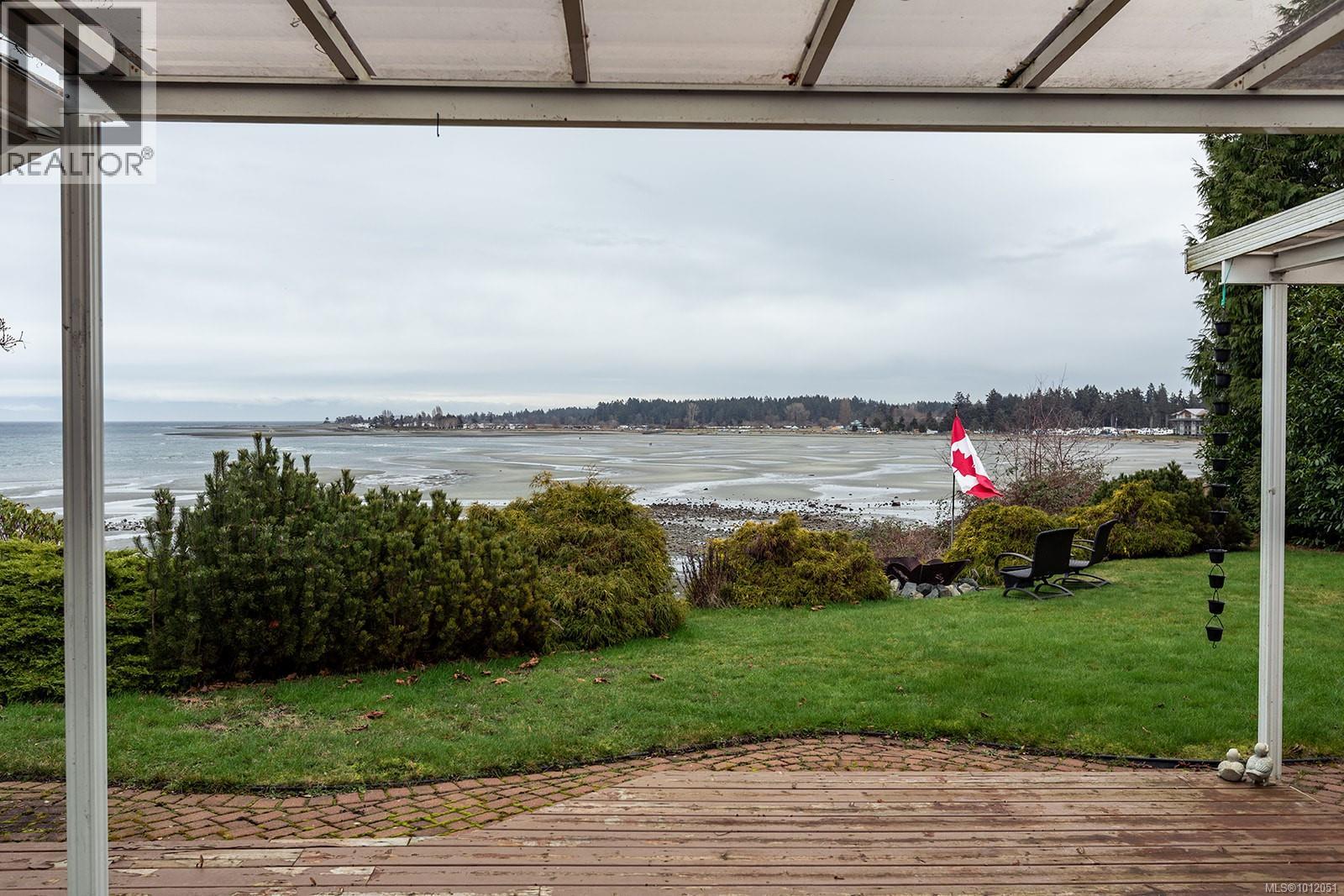 Photo 32 of 391 Bay Ave, Parksville BC