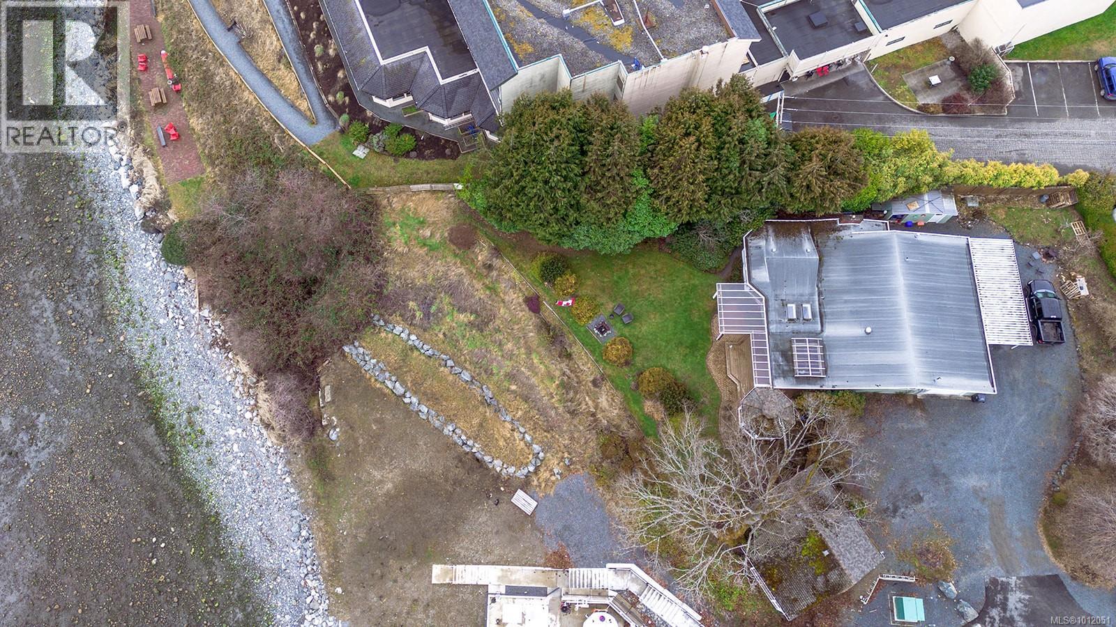 Photo 41 of 391 Bay Ave, Parksville BC