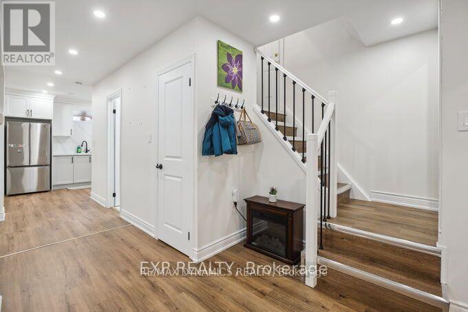 Photo 4 of 80 Mountland Drive, Toronto ON